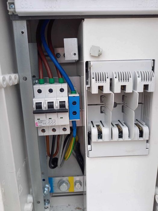 Elektryk Usługi Elektryczne