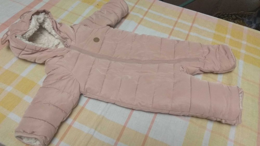 Продам дитячі комбінезони H&M