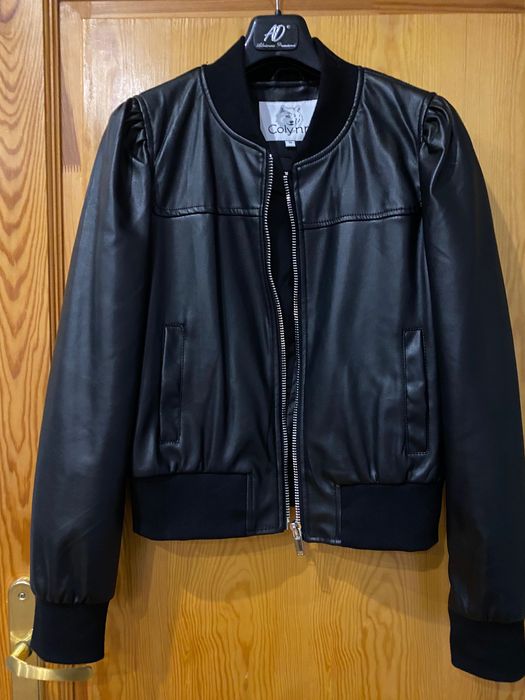 Kurtka skórzana damska czarna typ bomberka