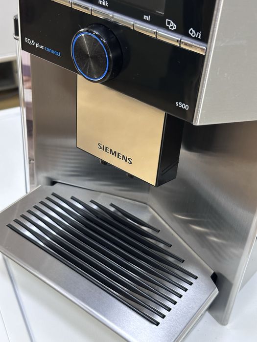 SIEMENS EQ9 plus connect s500 TI9558X1DE ekspres ciśnieniowy