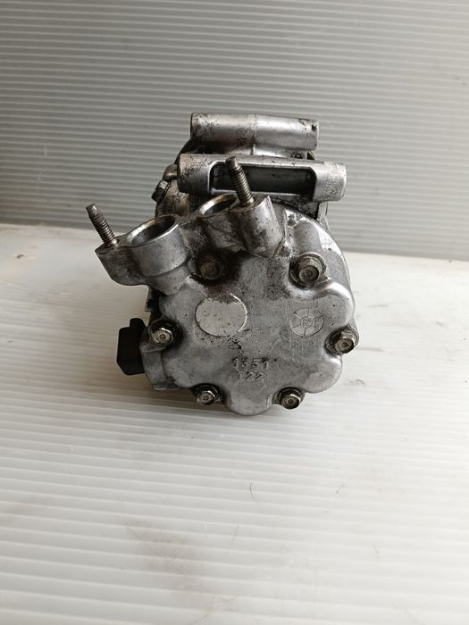 Compressor de Ar Condicionado / AC - Citroen Berlingo B9 / C4 / Picasso / Peugeot Partner / 207 / 308 - 1.6 HDI
