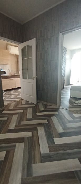 квартира с КОНДИЦИОНЕРОМ Посуточно можно на месяц  ул.Кадетский гай 6