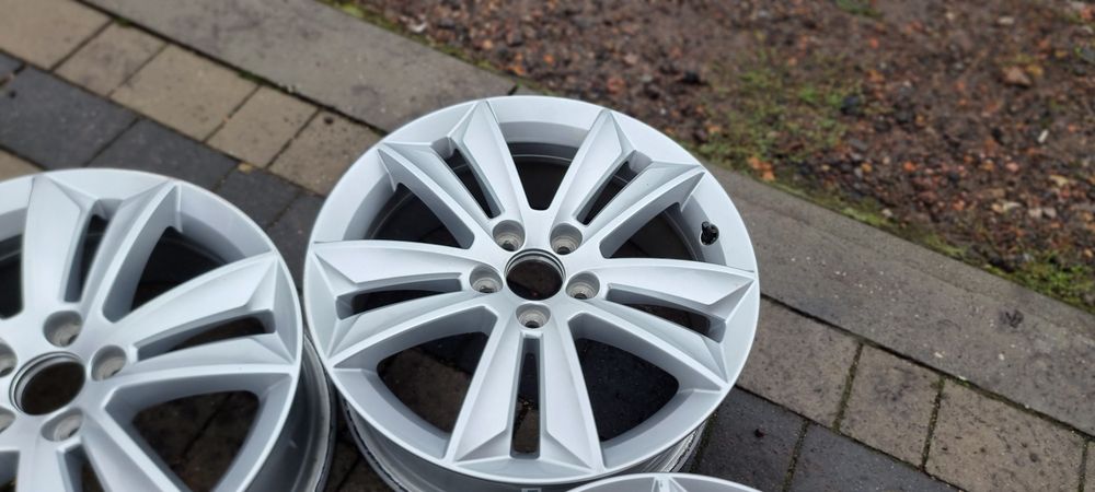 Felgi 17" Aluminiowe Volvo S60 V60 oryginał