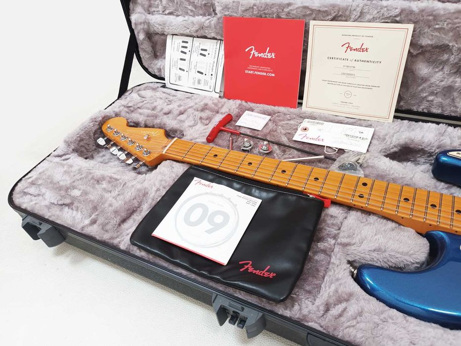 Fender Stratocaster American Ultra - USA 2021