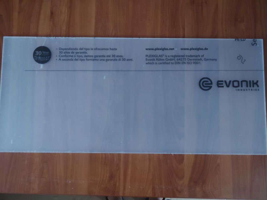 Placas de acrílico Plexigras 687 x 300 x 5 mm