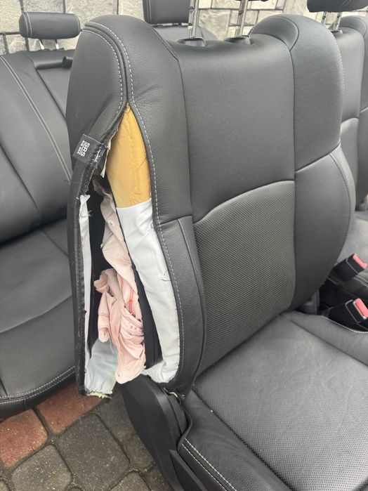 Fotele Kanapa Dodge Ram 2017