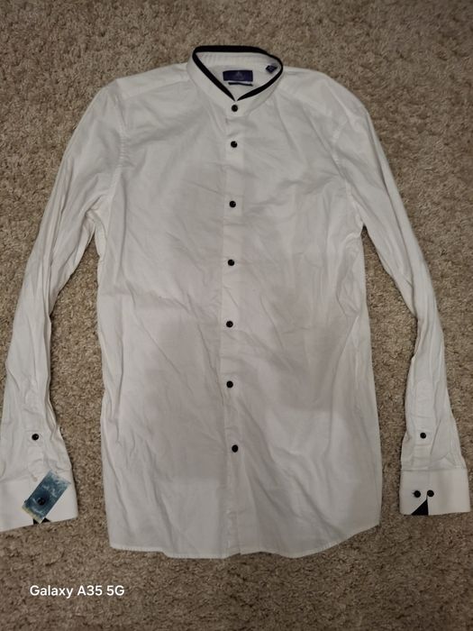 Сорочка  біла нова