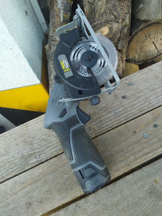 Kompaktowa pilarka akumulatorowa tarczowa MEEC 12 V Ø85 mm GW 2 lata