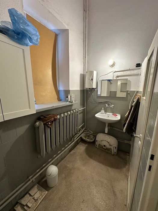 Lokal usługowy ogrzewany (bez odstępnego)