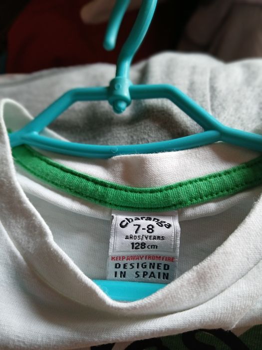 3  bluzeczki z  długim rękawem na 7-9 lat