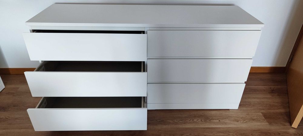 Cômoda IKEA 6 gavetões