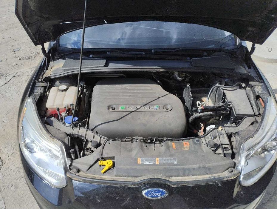 Разборка Ford Focus Electric Разборка Форд Фокус Электро Запчасти Форд