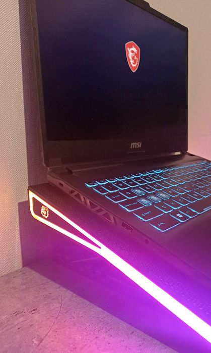 Laptop Gamingowy MSI Cyborg 15