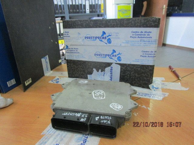 Centralina motor / ECU FIAT Punto (188_)
