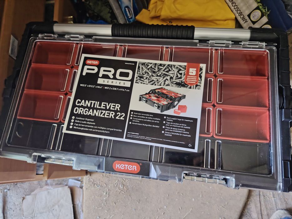 Nowa skrzynka organizer keter pro series duża