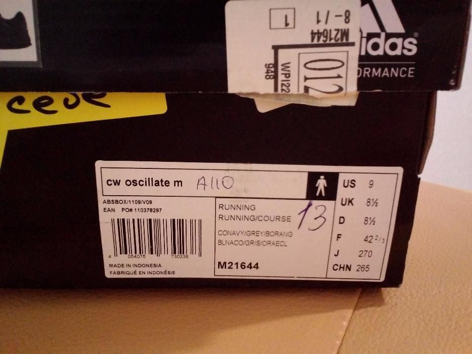 Осенне-зимние непромокаемые кросовки на утеплителе-Adidas cw oscillate