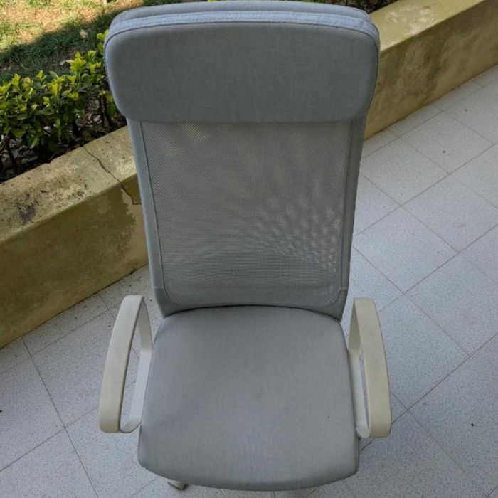 Cadeira de escritório/gamer giratória MARKUS IKEA