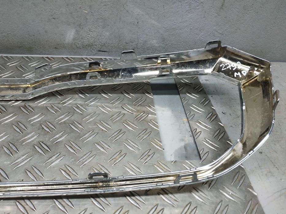 VAG Skoda Karoq 2022- Молдинг хром решітки бампера MO2792 57A853761B