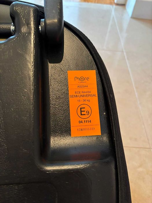 Assento de Carro com sistema isofix