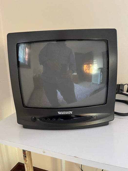 Tv lcd das antigas e mais
