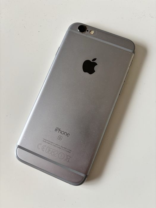 iPhone 6s 64gb (bardzo dobry stan)