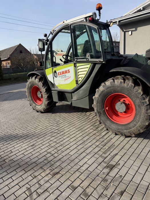 Ładowarka claas scorpion 7045
