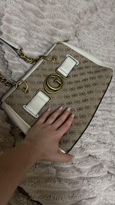 Сумка жіноча Guess