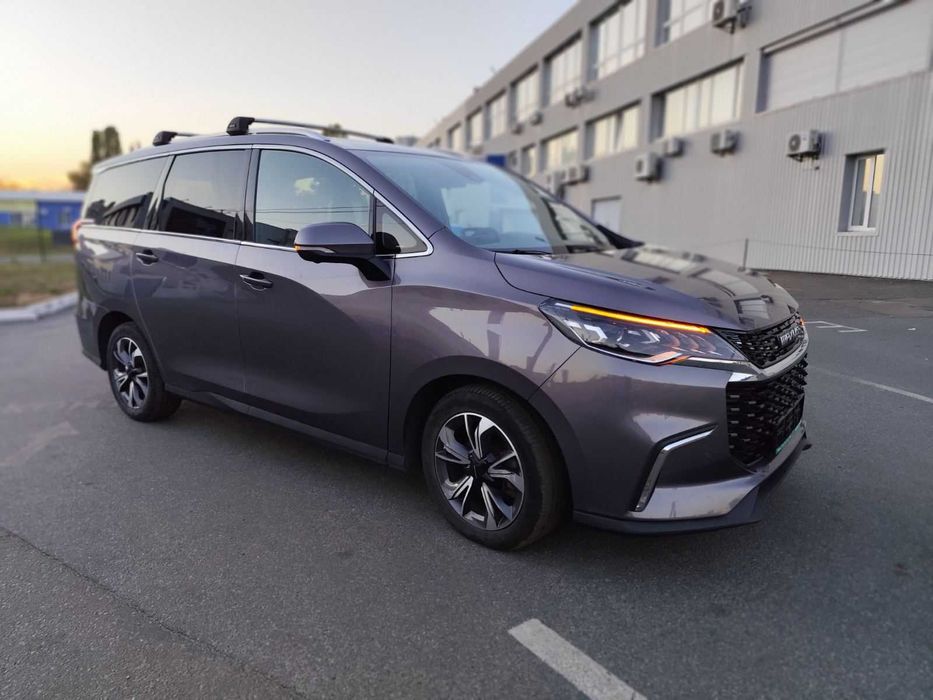 Maxus Euniq 5 ЕЛЕКТРИЧНИЙ VEN 7 місць  52 квт на 350 км Європа CCS2