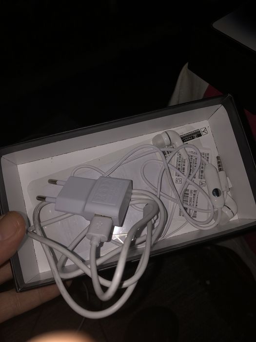 New Mobile Phone to Be Unboxed64286505230722122