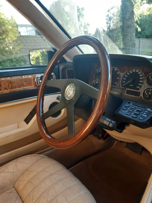 Jaguar xj40 części