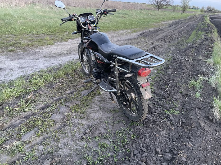 Продам мотоцикл forte 125