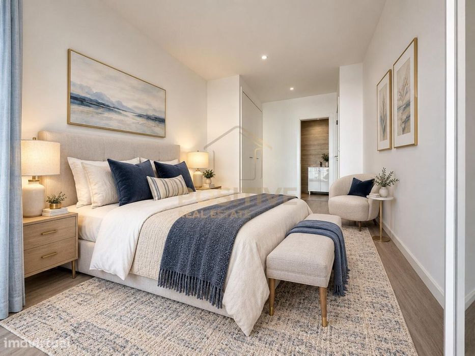 T3 em Santa Marta do Pinhal | Suite, 2 varandas e zona social de 31 m2
