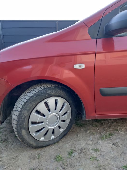 Hyundai продається