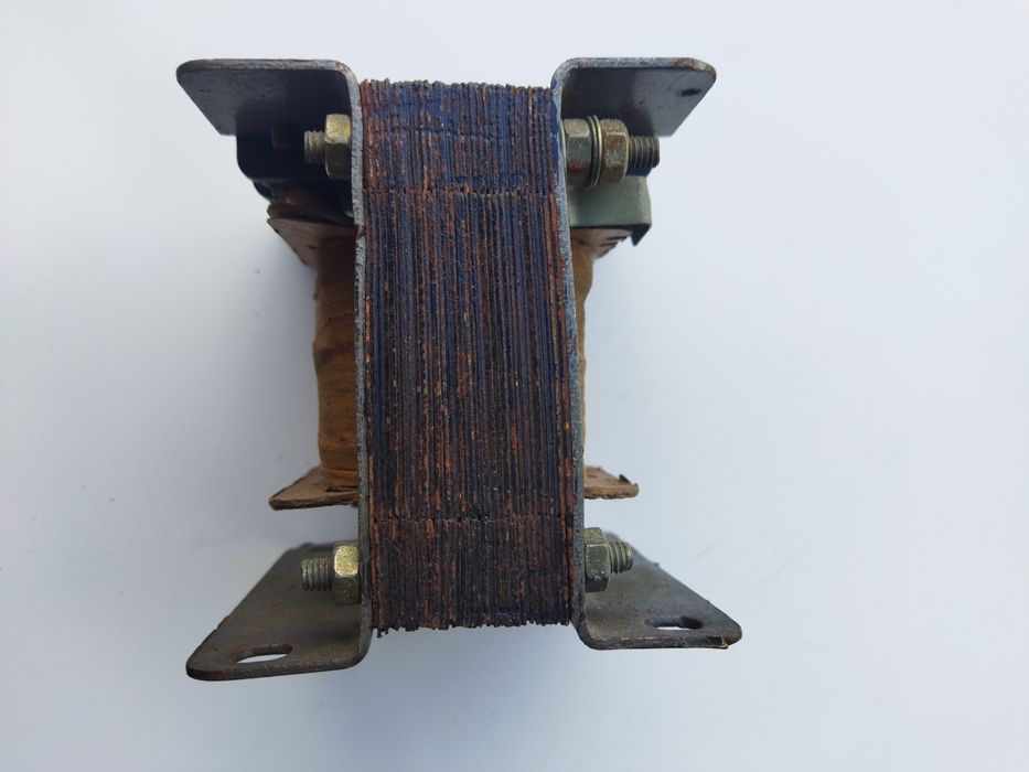 Трансформатор 220в / 6в