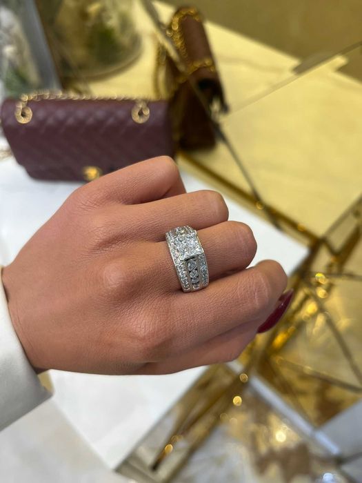 Pierścionek z diamentami naturalnymi 2.50 CT