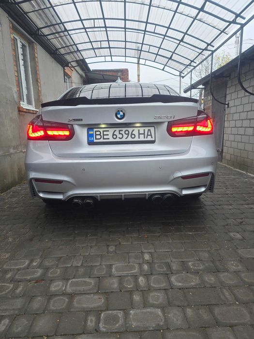 Автомобіль Бмв F30 328