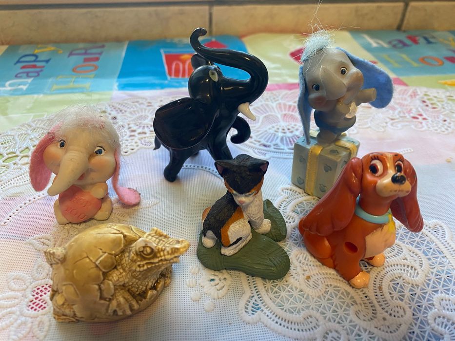 Фігурки кіндер - різні