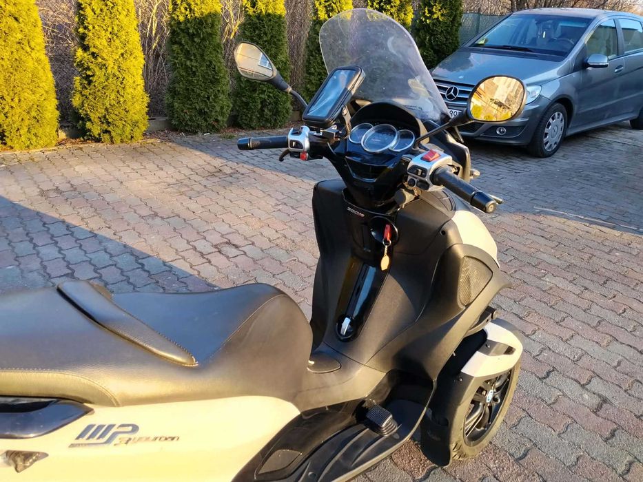 Piaggio MP3 300 Yourban 2015 mp-3 mp 3 kat b