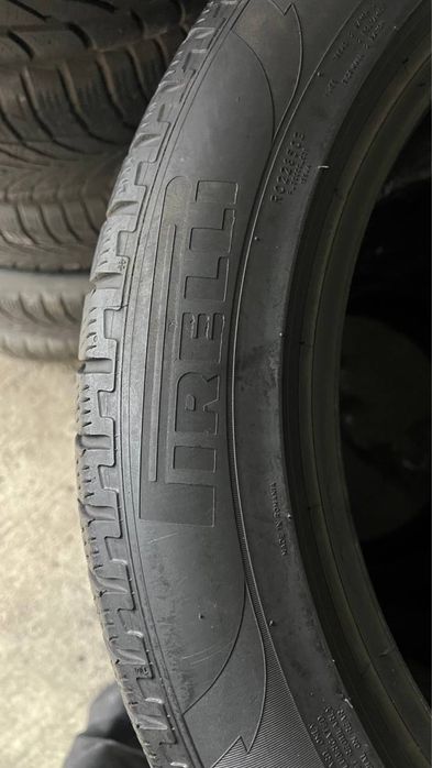 Комплект зимової гуми 255/50/19