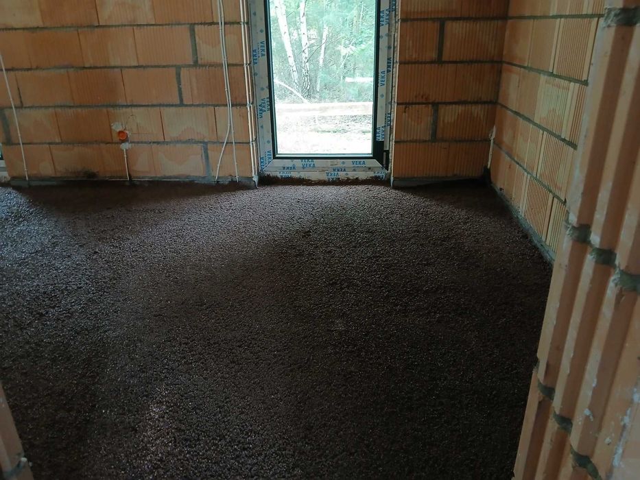 Styrobeton, płynny styropian , izolacja, izzi term