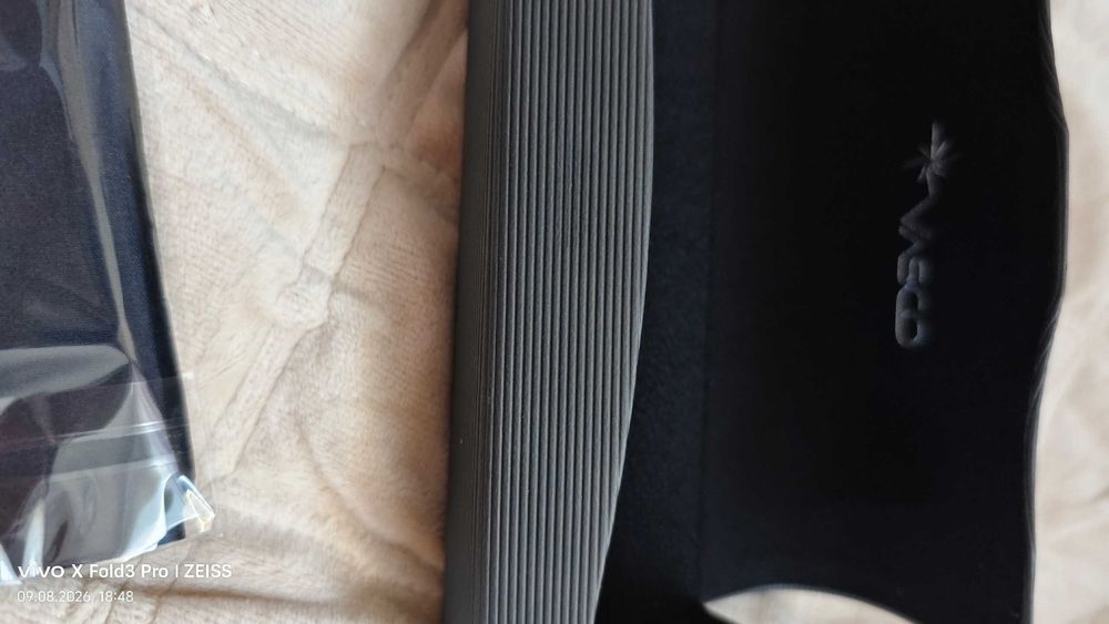 Etui Vasco na okulary czarne aksamit w środku