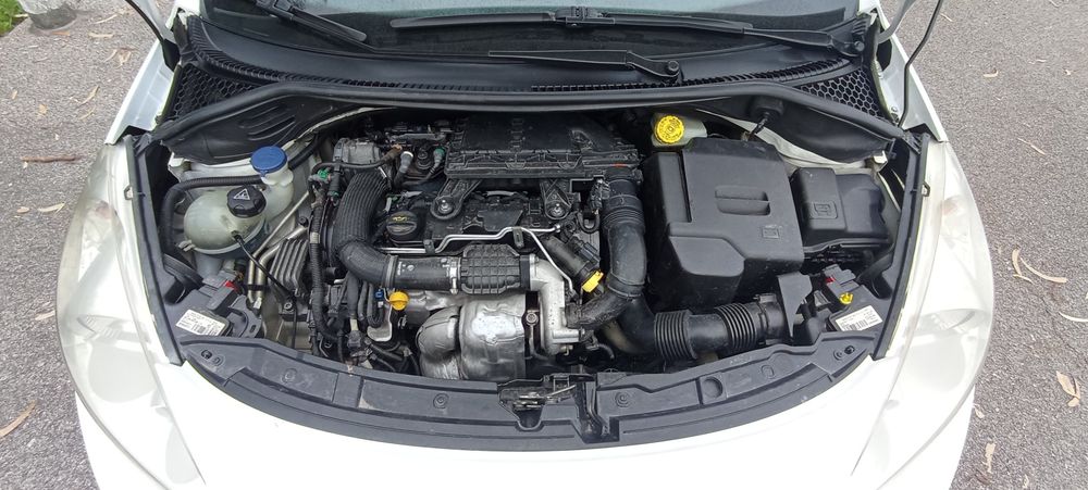 Peugeot 207 comercial de 12/2010