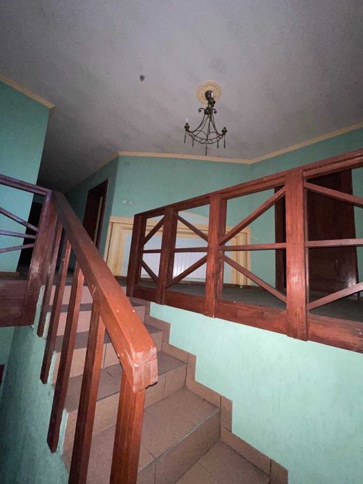 Продається ГОТЕЛЬ в смт. Солотвино