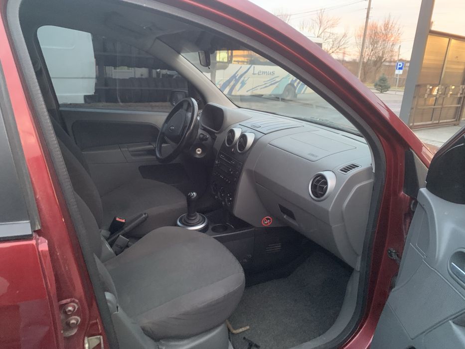 Ford Fusion 2003 рік