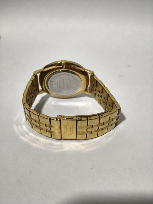 Relógio Masculino Tommy Hilfiger Cooper Dourado / Azul – Como Novo
