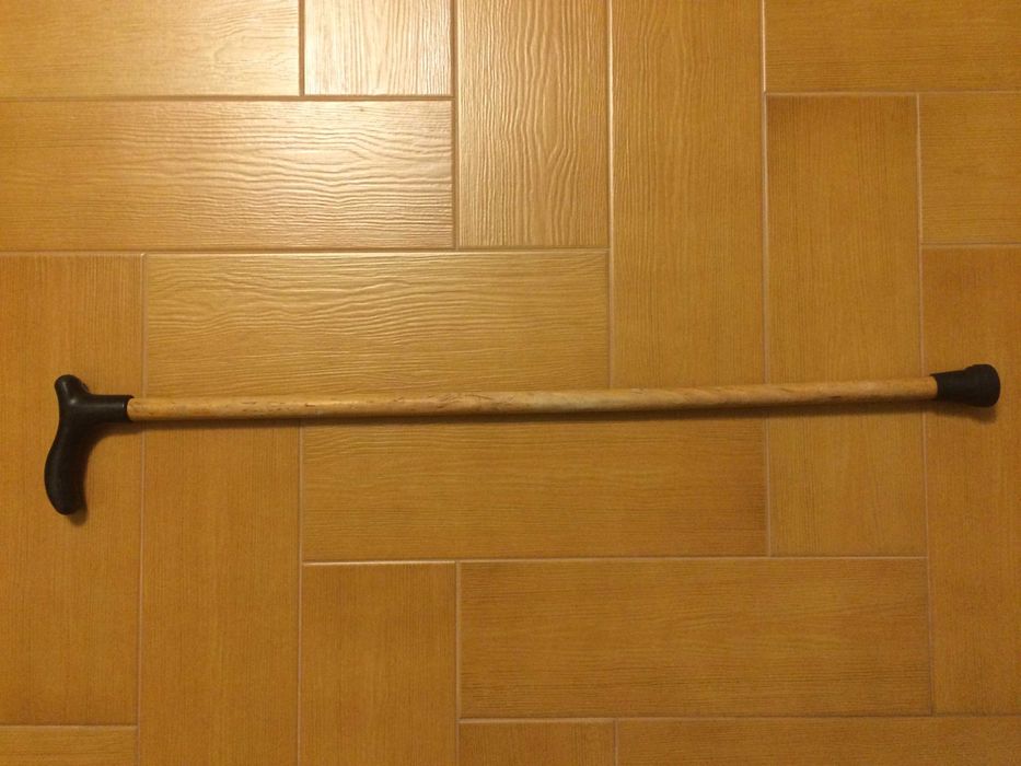 Палочка, трость для ходьбы (дерево)