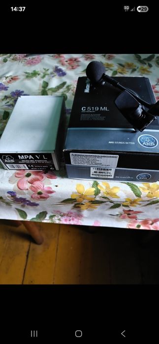 Mikrofon pojemnościowy do saksofonu