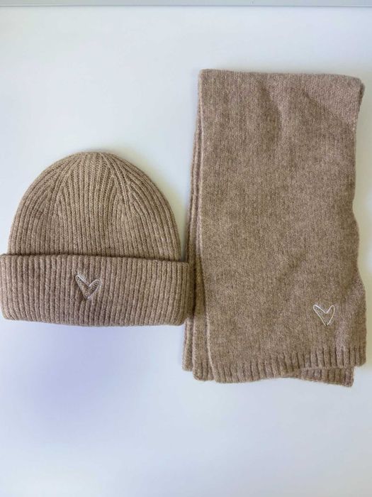 Дитячий комплект (шапка + шарф)