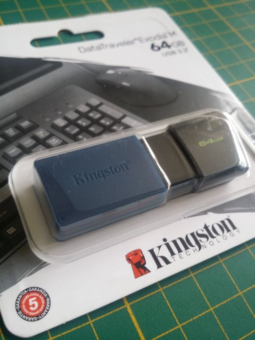 Pendrive Pamięć Flash 64 GB Kingston Data Traveler USB 3.2