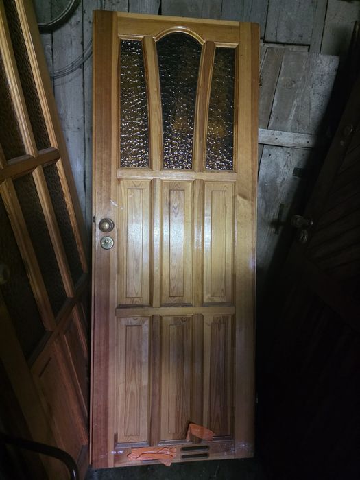 Drzwi drewniane wewnętrzne i zewentrzne